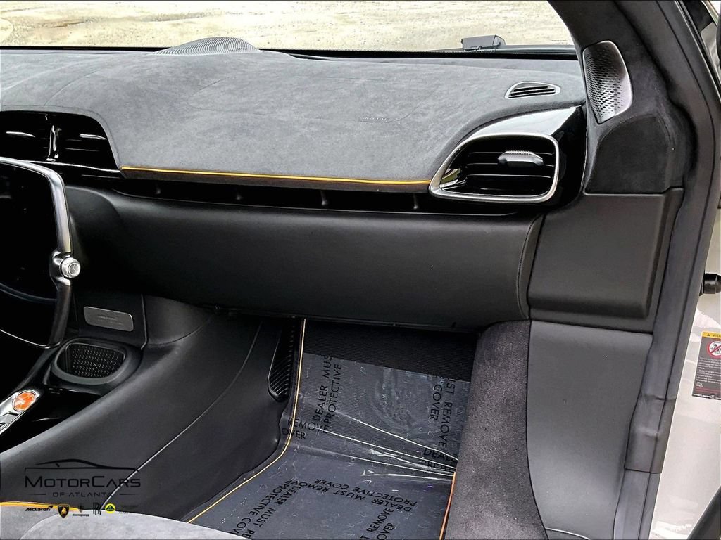 Used 2025 McLaren Artura Spider RWD image 14