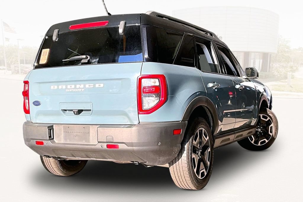Used 2022 Ford Bronco Sport Outer Banks w/ Tech Package AWD/4WD image 6