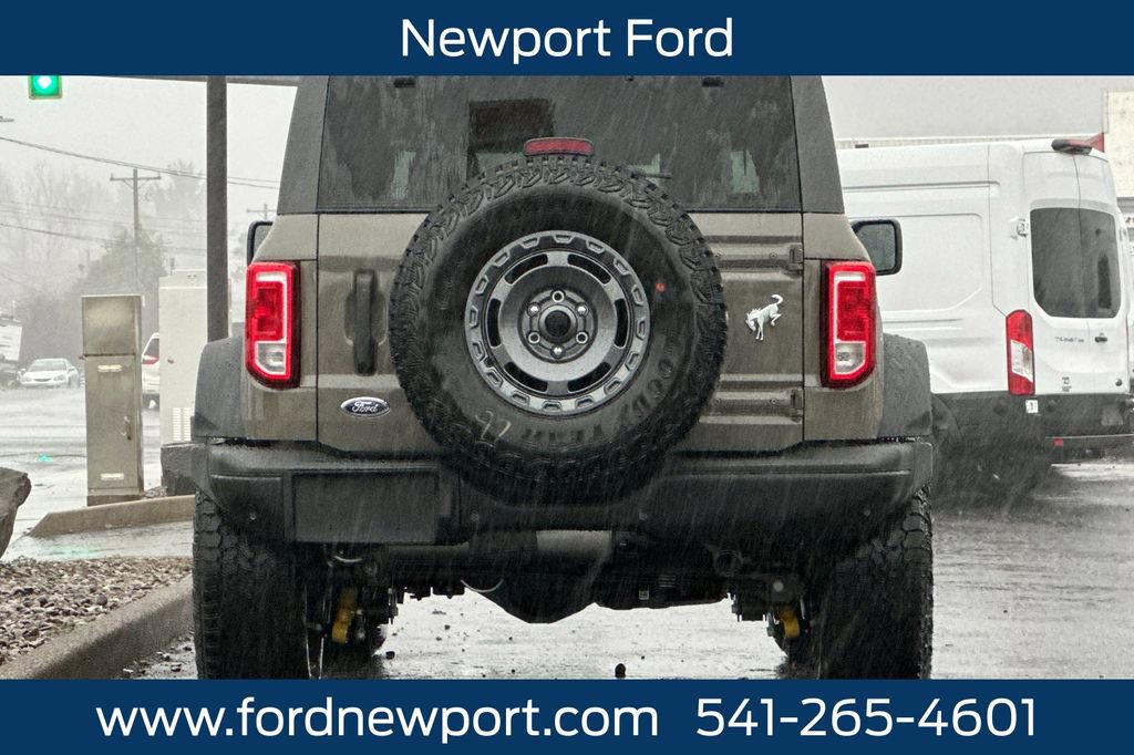 New 2025 Ford Bronco Big Bend w/ Black Diamond Package AWD/4WD image 4