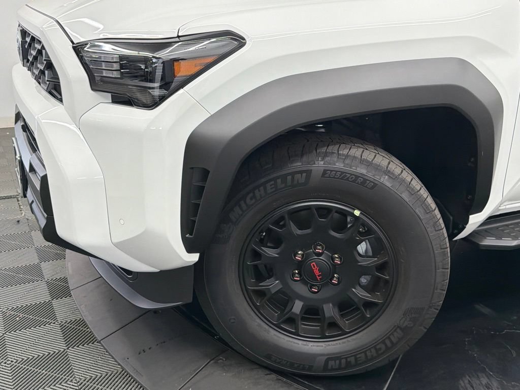 New 2026 Toyota 4Runner TRD Off-Road AWD/4WD image 4