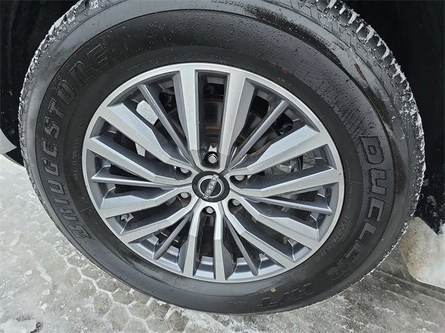 Certified 2024 Nissan Armada SL w/ Captain's Chairs Package image 10