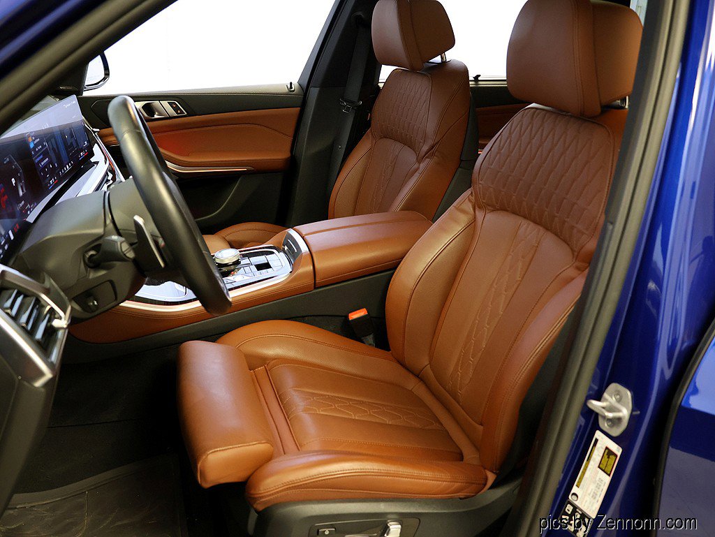 Certified 2025 BMW X5 M60i w/ Executive Package image 10