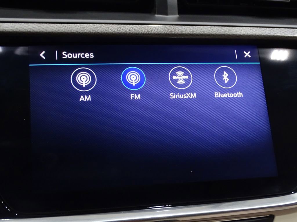 Used 2023 Buick Encore GX Essence w/ Experience Buick Package image 21