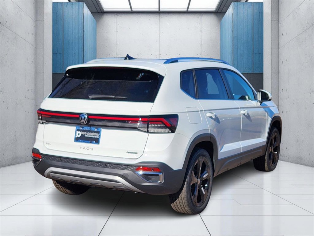 New 2026 Volkswagen Taos SEL image 28