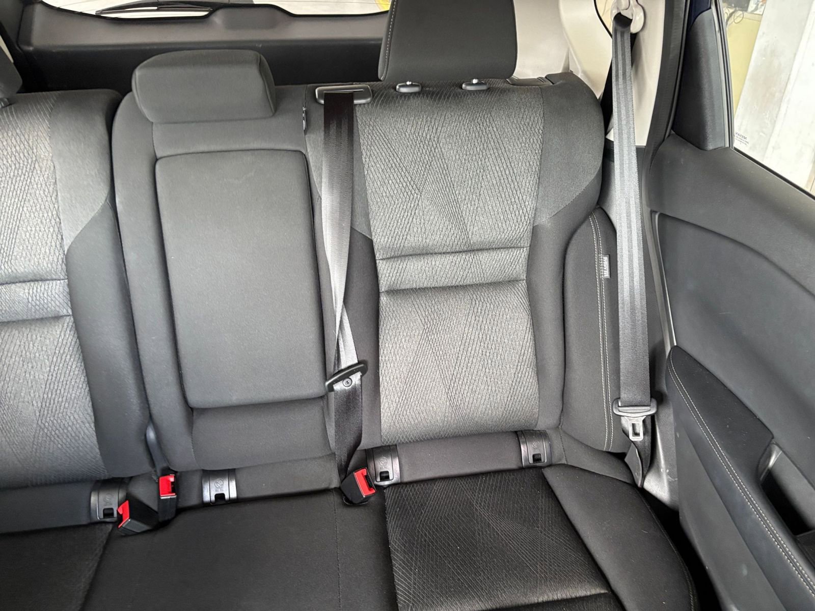 Used 2025 Nissan Rogue SV FWD image 39