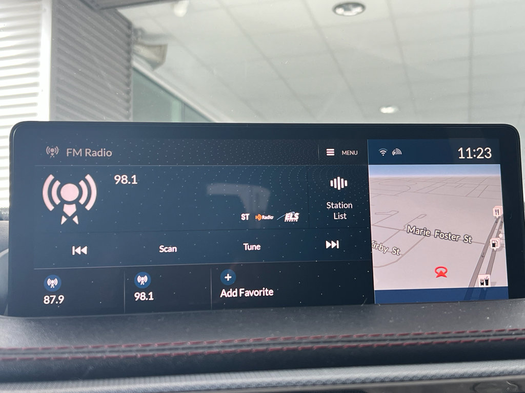 Used 2023 Acura MDX A-Spec image 30