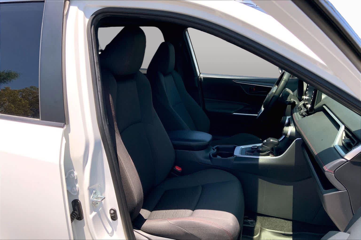 Certified 2021 Toyota RAV4 SE w/ Weather & Moonroof Package AWD/4WD image 8
