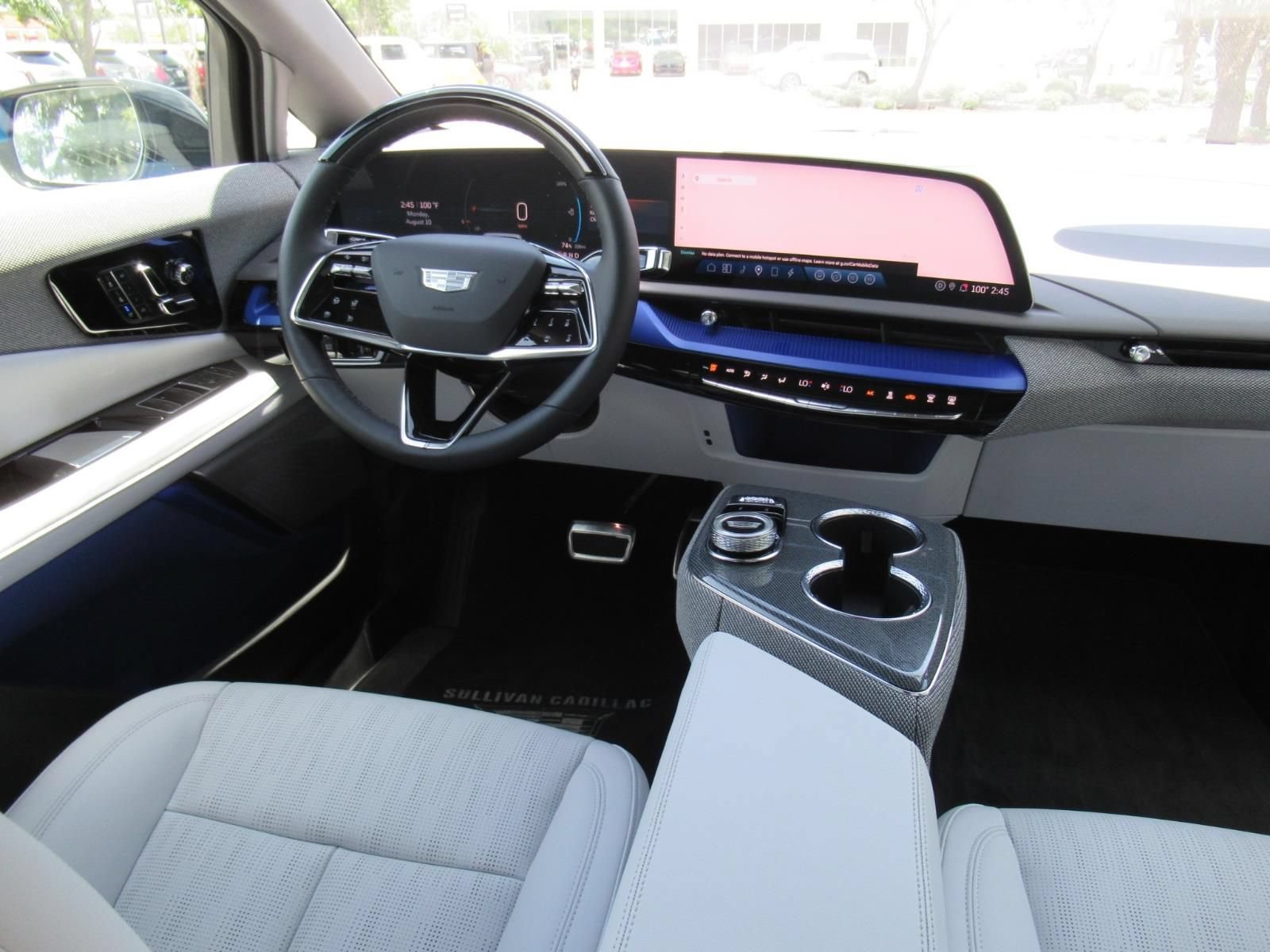Certified 2025 Cadillac Optiq Luxury 2 AWD/4WD image 14