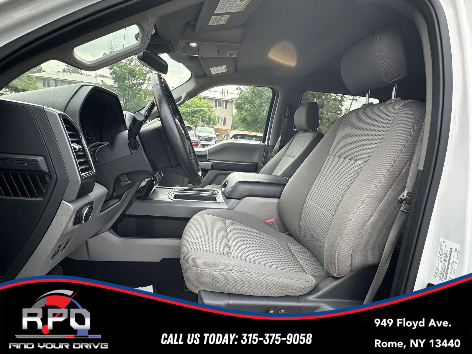 Used 2019 Ford F150 XLT w/ Equipment Group 302A Luxury AWD/4WD image 11