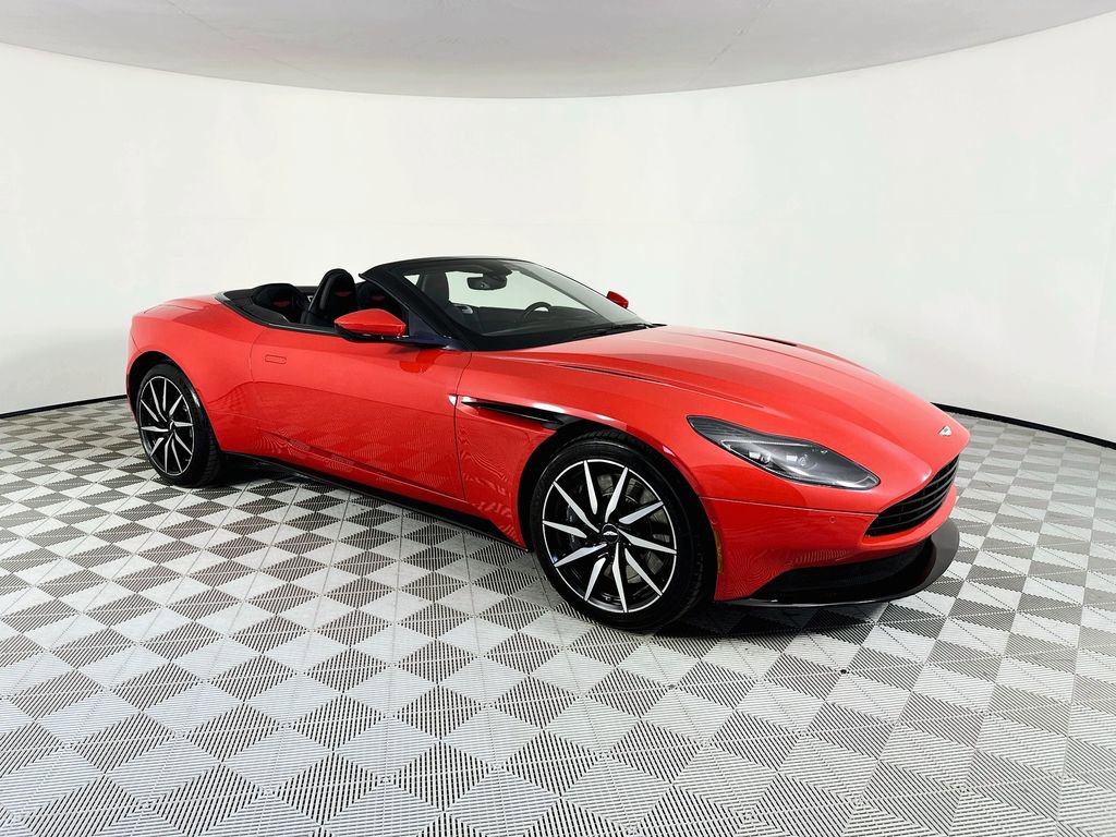 Used 2020 Aston Martin DB11 Volante RWD image 1