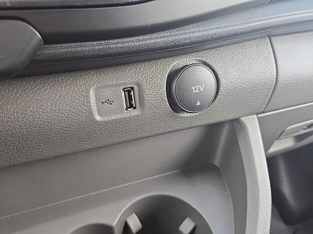 New 2025 Ford Transit 250 148 Medium Roof Extended AWD image 18