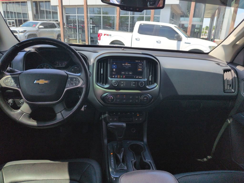 Used 2019 Chevrolet Colorado Z71 AWD/4WD image 12