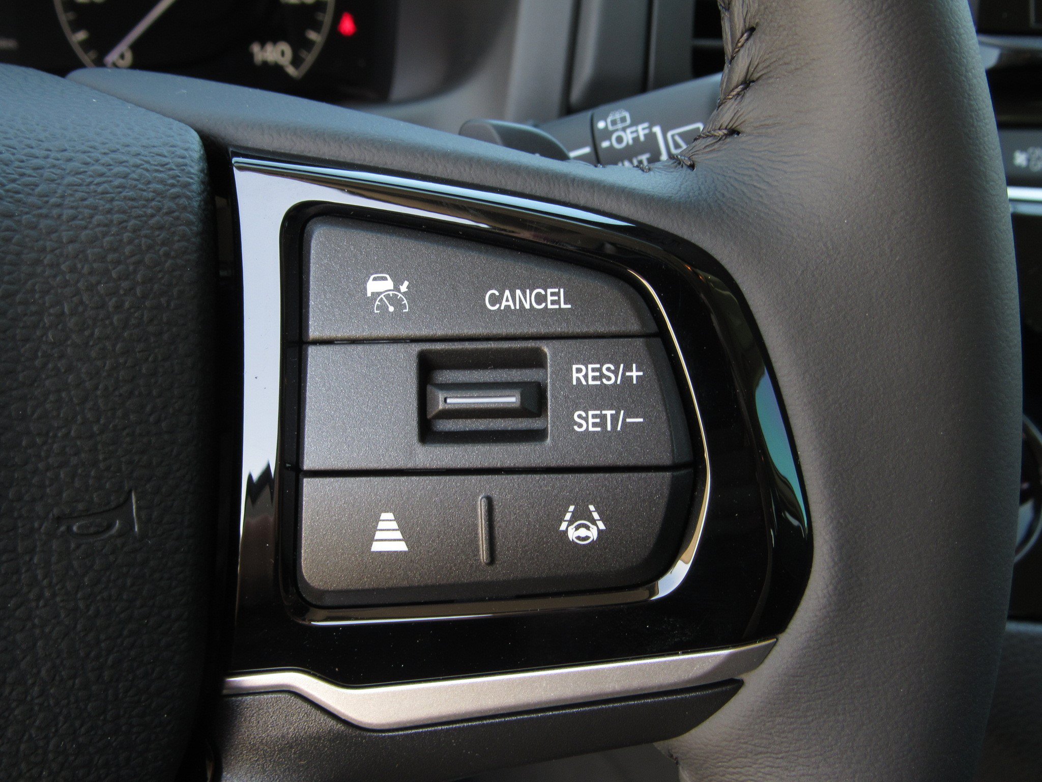 New 2026 Honda Odyssey Touring image 28