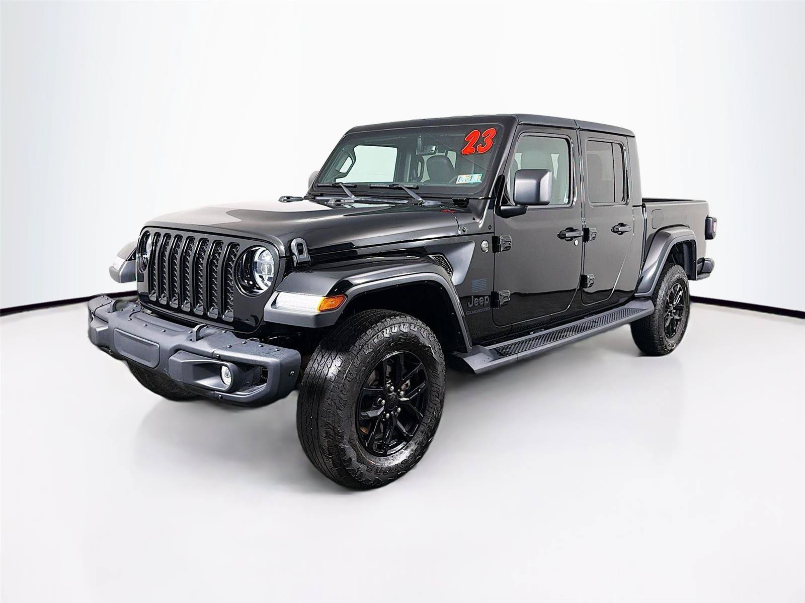 Used 2023 Jeep Gladiator Sport AWD/4WD image 7