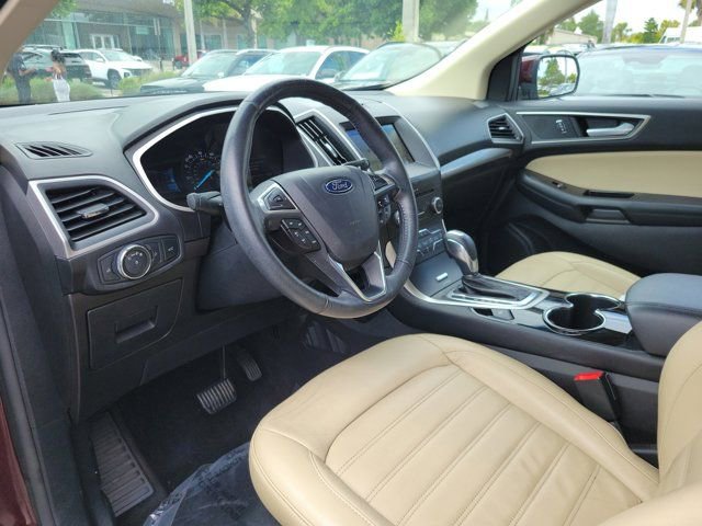 Used 2017 Ford Edge SEL w/ Equipment Group 201A FWD image 17