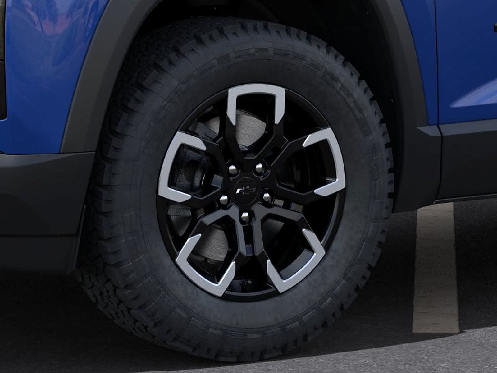 New 2025 Chevrolet Equinox ACTIV w/ Convenience Package III AWD/4WD image 9