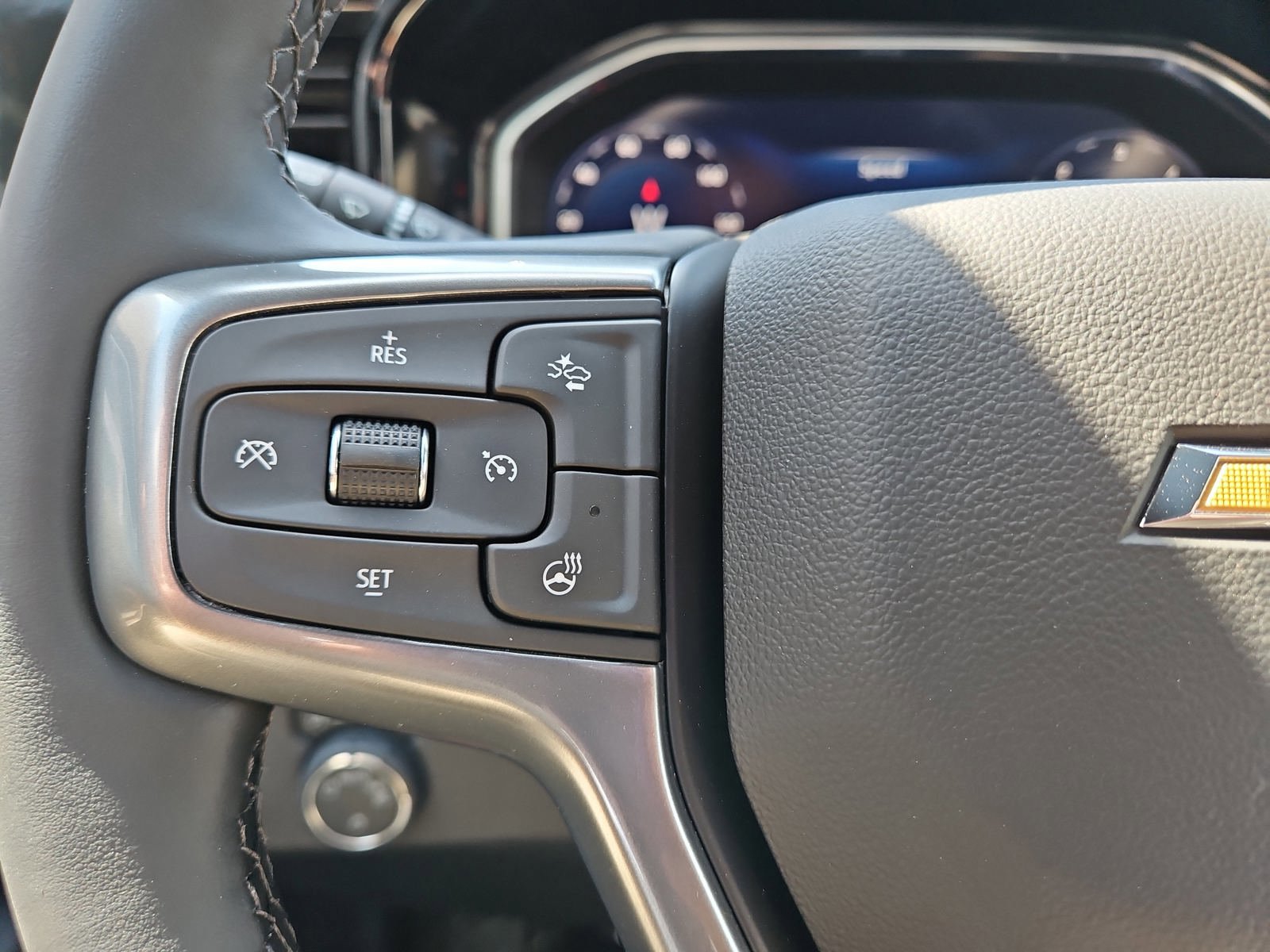 New 2026 Chevrolet Silverado 1500 LT w/ LPO, Liner Protection Package AWD/4WD image 13