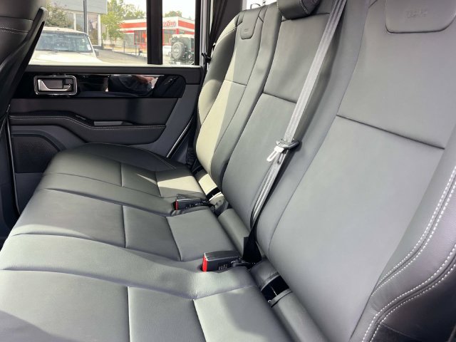 Used 2026 INEOS Grenadier Station Wagon AWD/4WD image 24