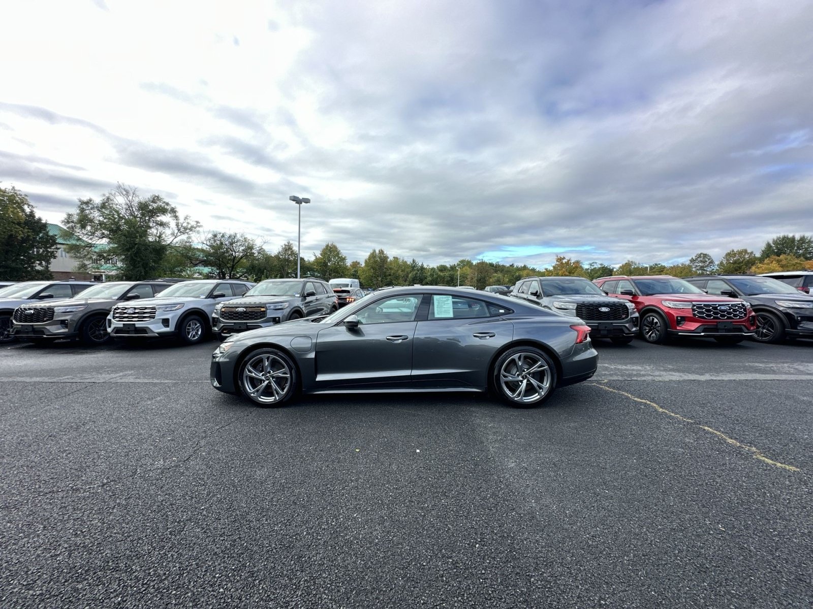 Used 2023 Audi e-tron GT Premium Plus AWD/4WD image 7