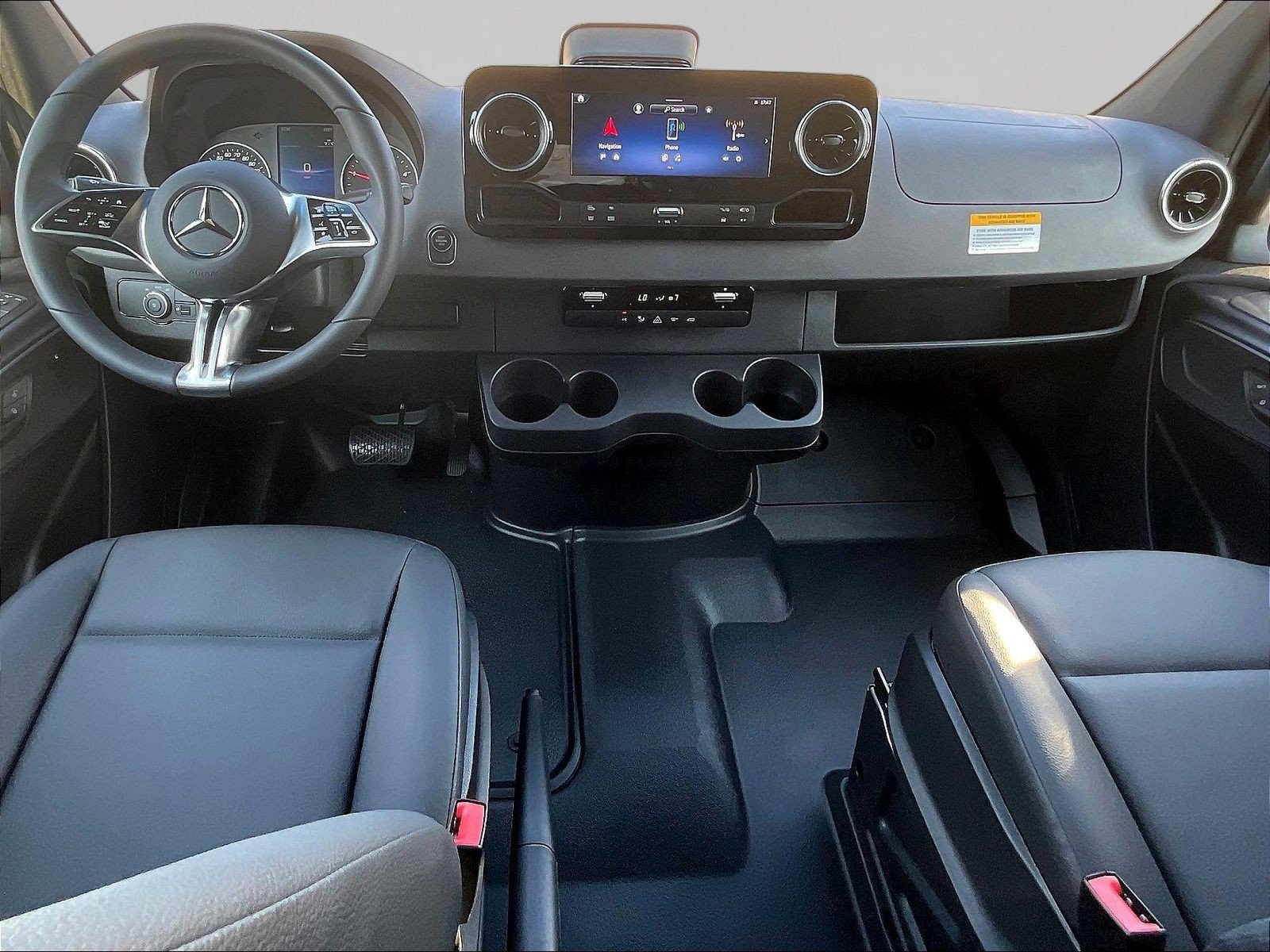 New 2025 Mercedes-Benz Sprinter 2500 image 9