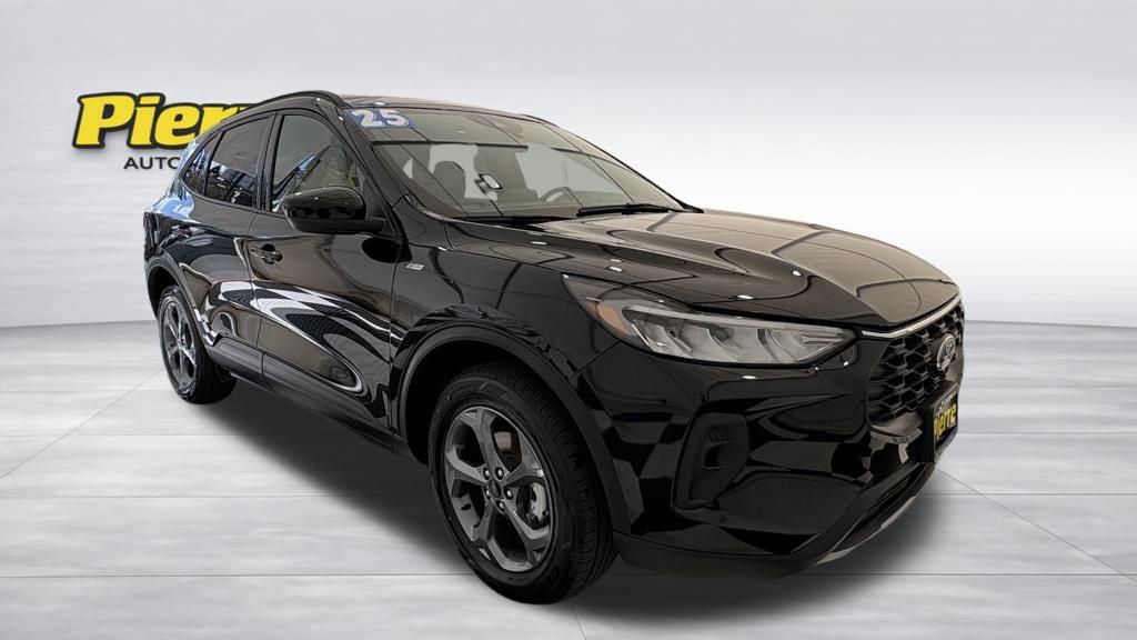 Used 2025 Ford Escape ST-Line Select image 7