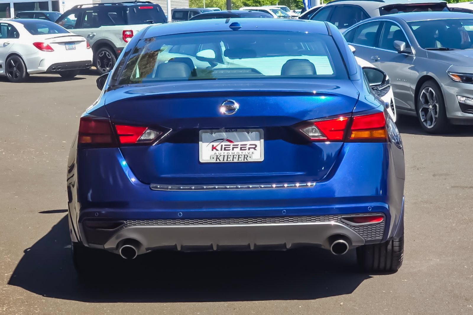 Used 2021 Nissan Altima 2.5 SR w/ SR Premium Package FWD image 4