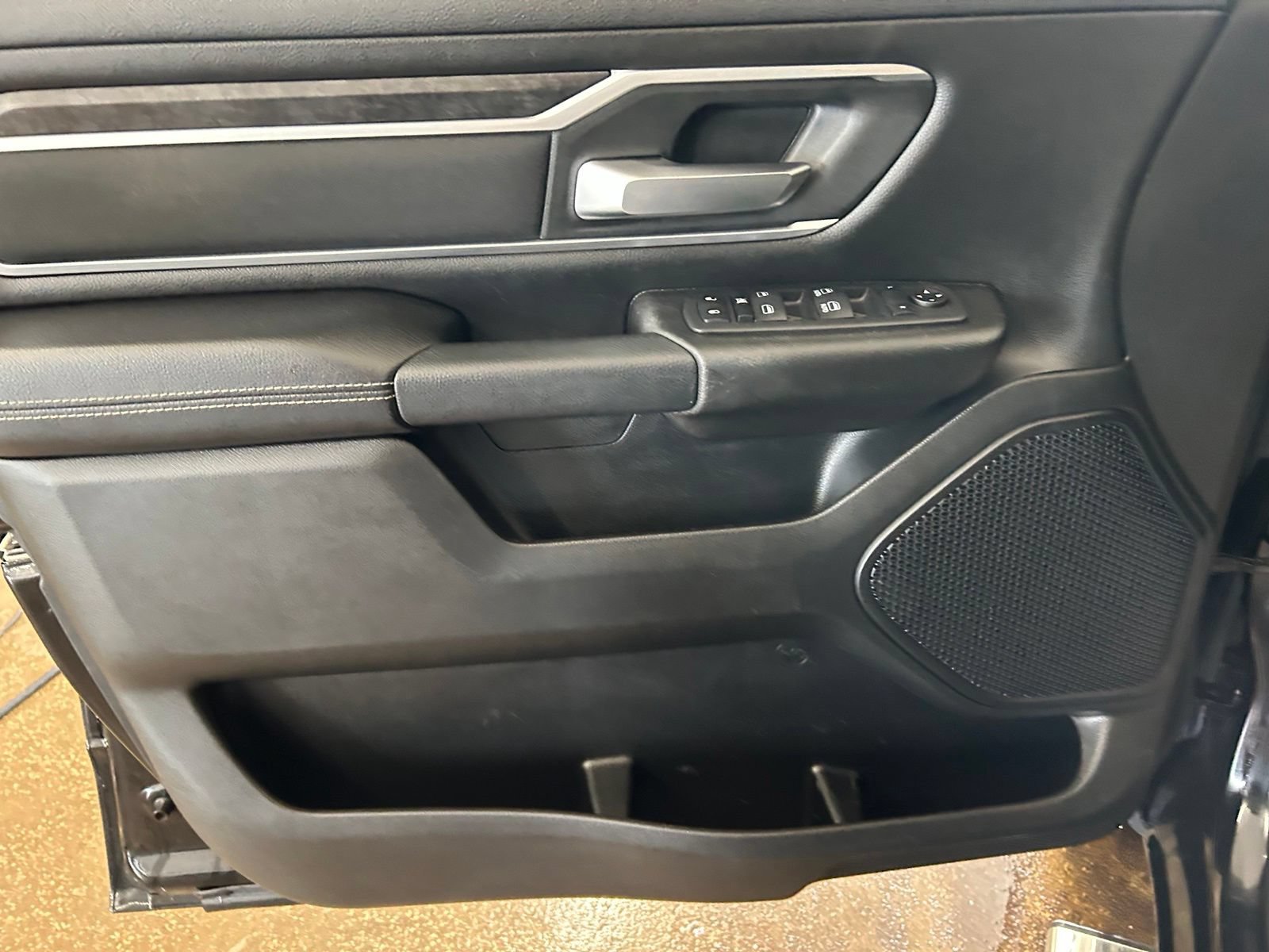 Used 2023 RAM 1500 Big Horn AWD/4WD image 12