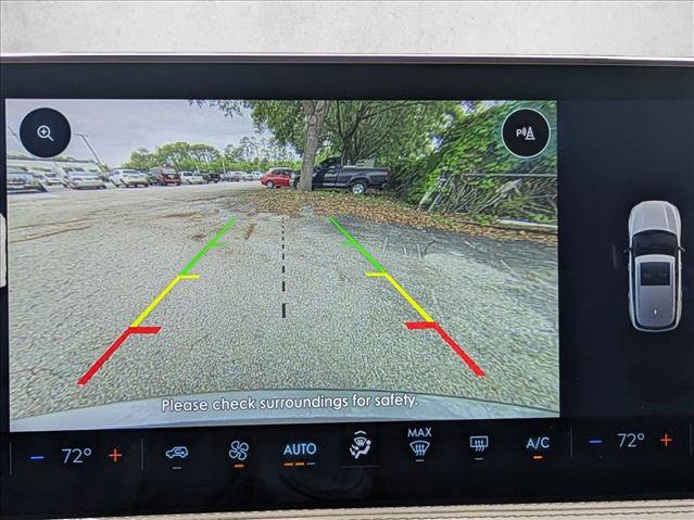 Used 2024 Lincoln Corsair Reserve image 13