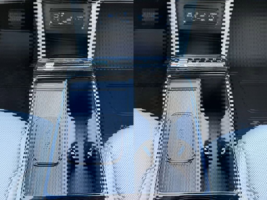 New 2026 Hyundai Tucson Limited image 23