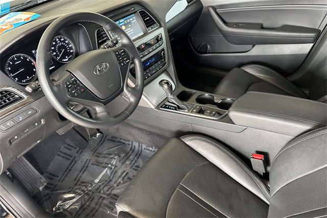 Used 2015 Hyundai Sonata Limited w/ Option Group 06 image 13