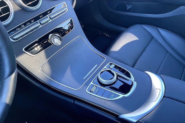 Used 2021 Mercedes-Benz C 300 4MATIC Sedan image 13