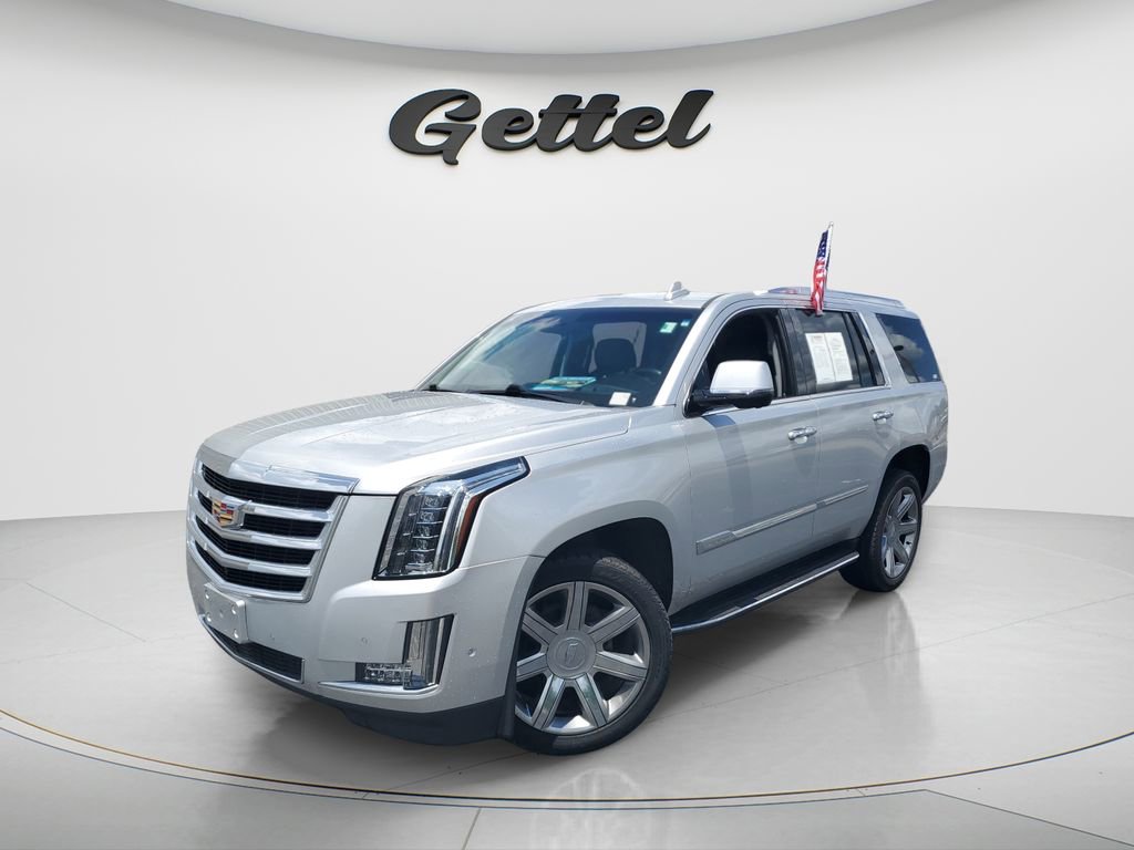 Used 2019 Cadillac Escalade Luxury AWD/4WD image 1