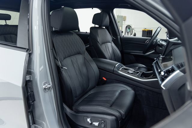 Certified 2024 BMW X5 M60i image 25