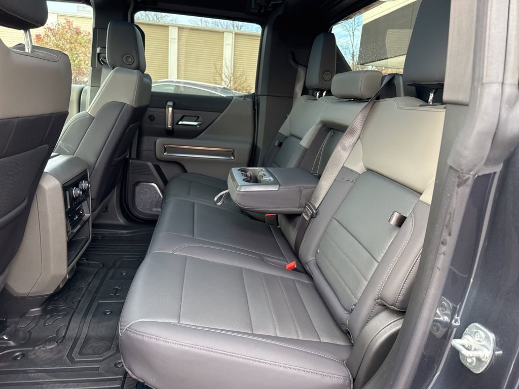 Used 2025 GMC Hummer EV 3X image 52