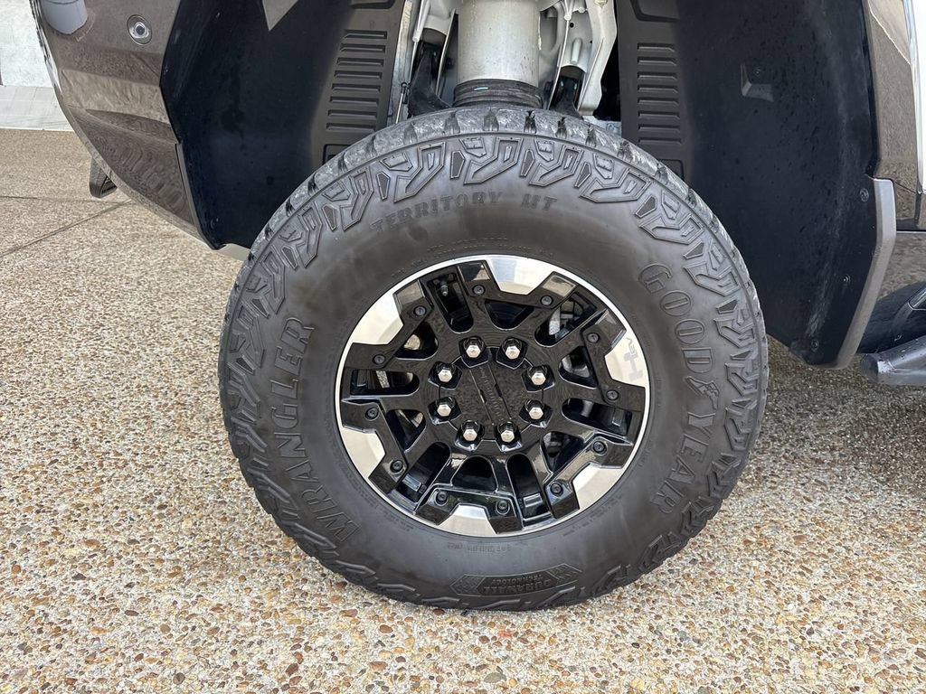 Certified 2023 GMC Hummer EV Edition 1 AWD/4WD image 34