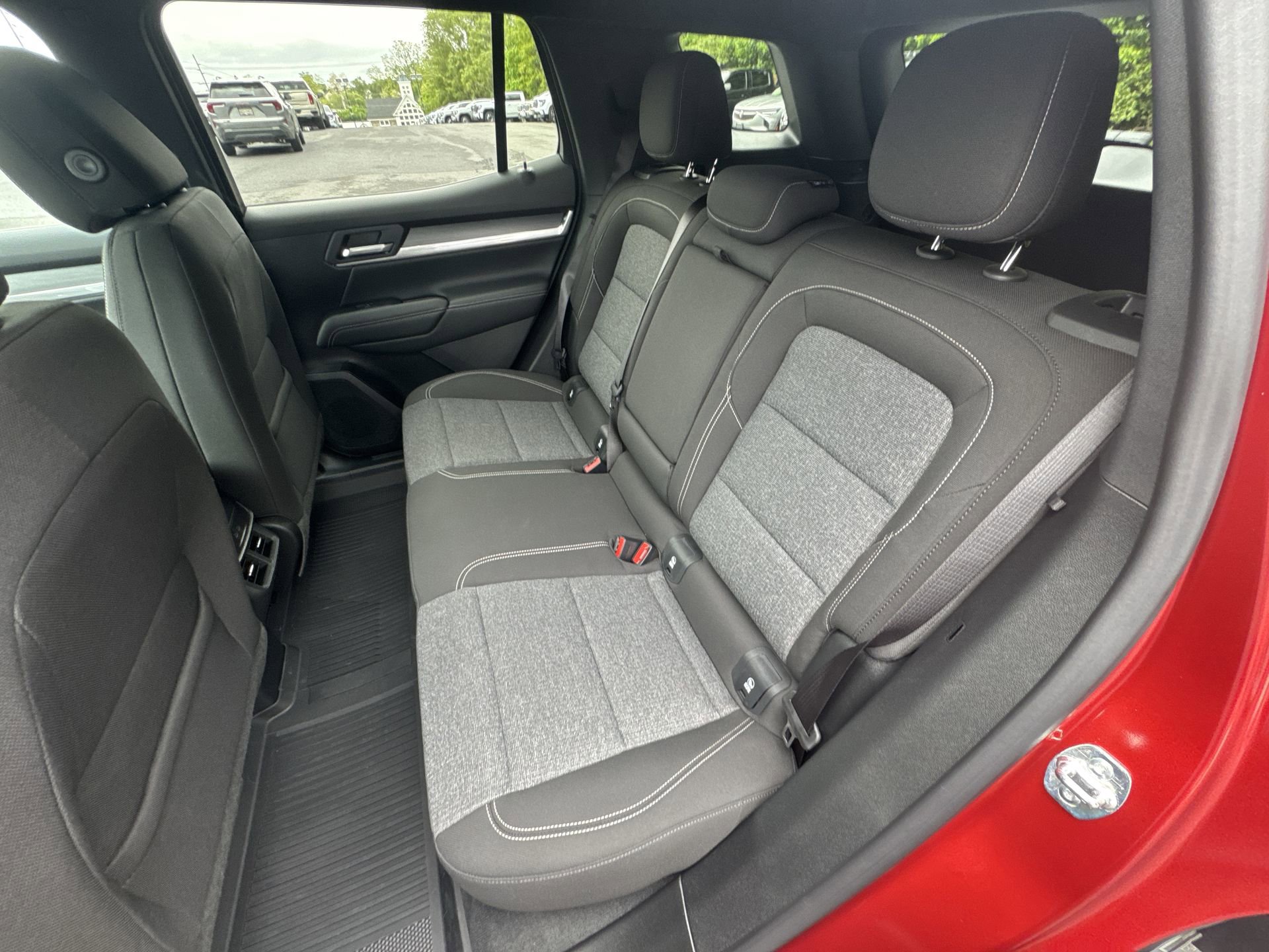 New 2026 GMC Terrain Elevation w/ Black Edition AWD/4WD image 24