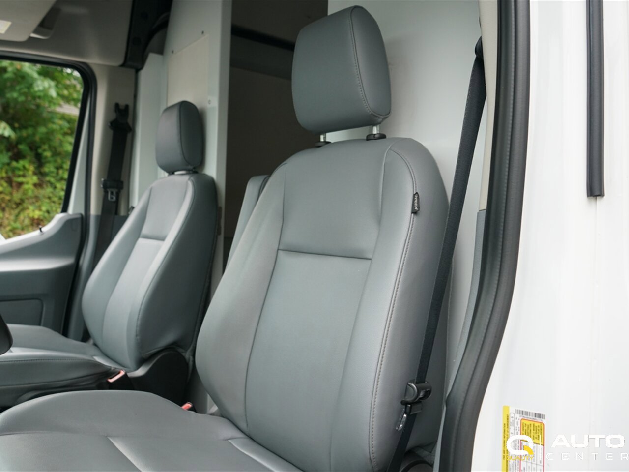 Used 2016 Ford Transit 350 148 High Roof Extended DRW image 15