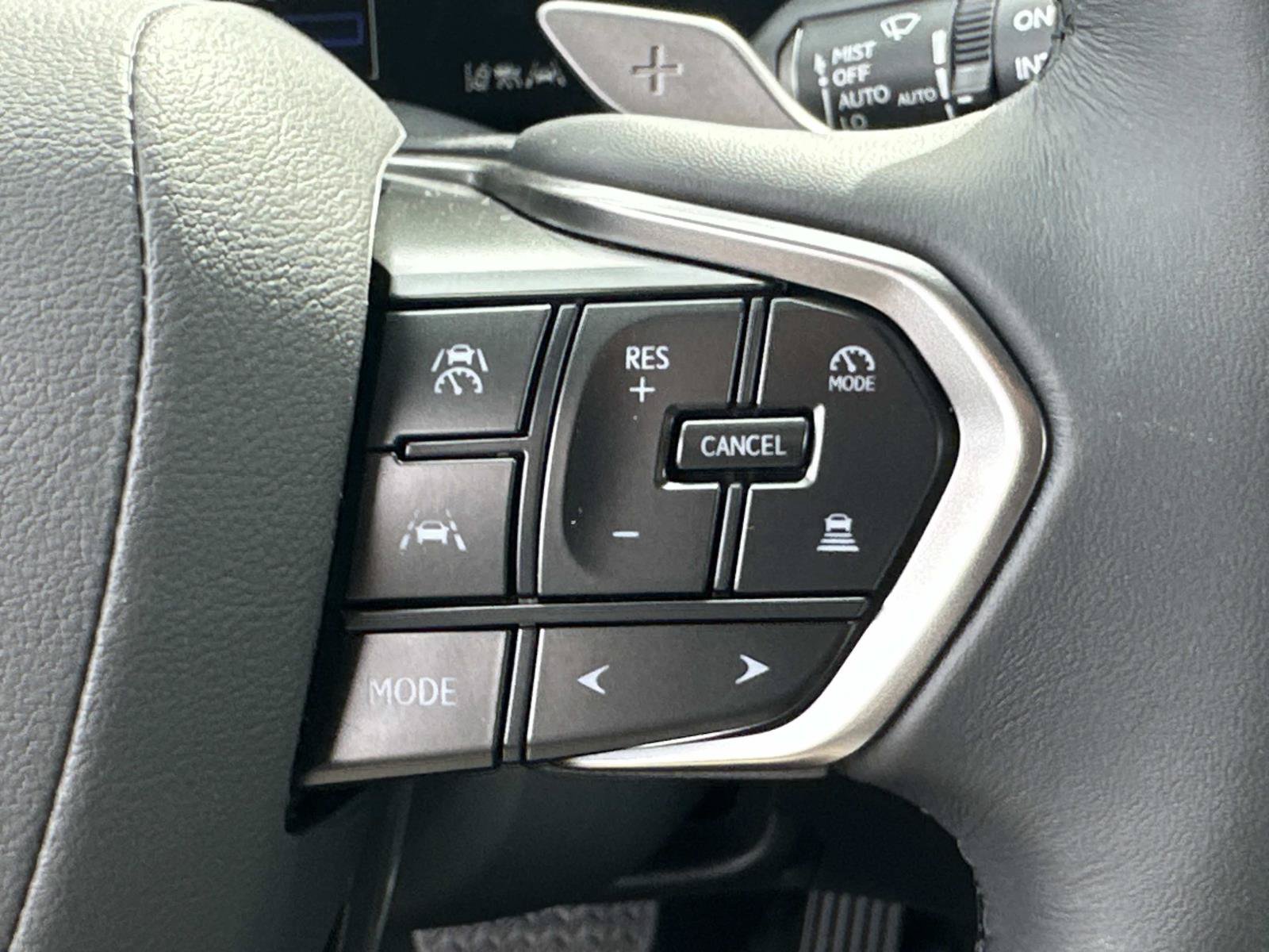 New 2026 Lexus RX 350h w/ Accessory Package (Z1) AWD/4WD image 17