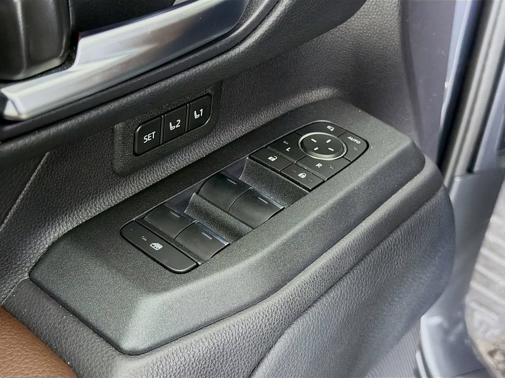 Used 2026 Toyota Land Cruiser w/ Premium Package AWD/4WD image 22