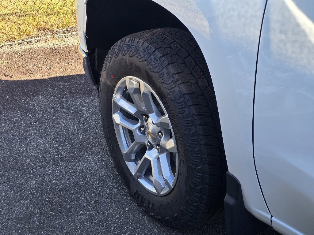 New 2026 Chevrolet Silverado 1500 LT image 13