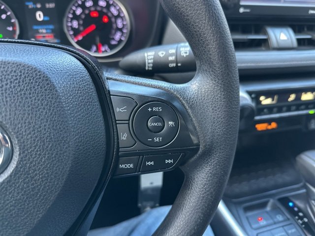 Used 2020 Toyota RAV4 LE w/ All Weather Liner Package image 23