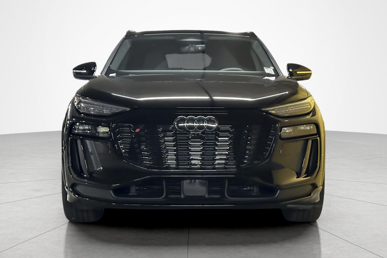New 2027 Audi SQ6 e-tron Premium Plus AWD/4WD image 8