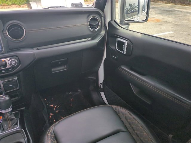 Used 2023 Jeep Gladiator Overland image 17