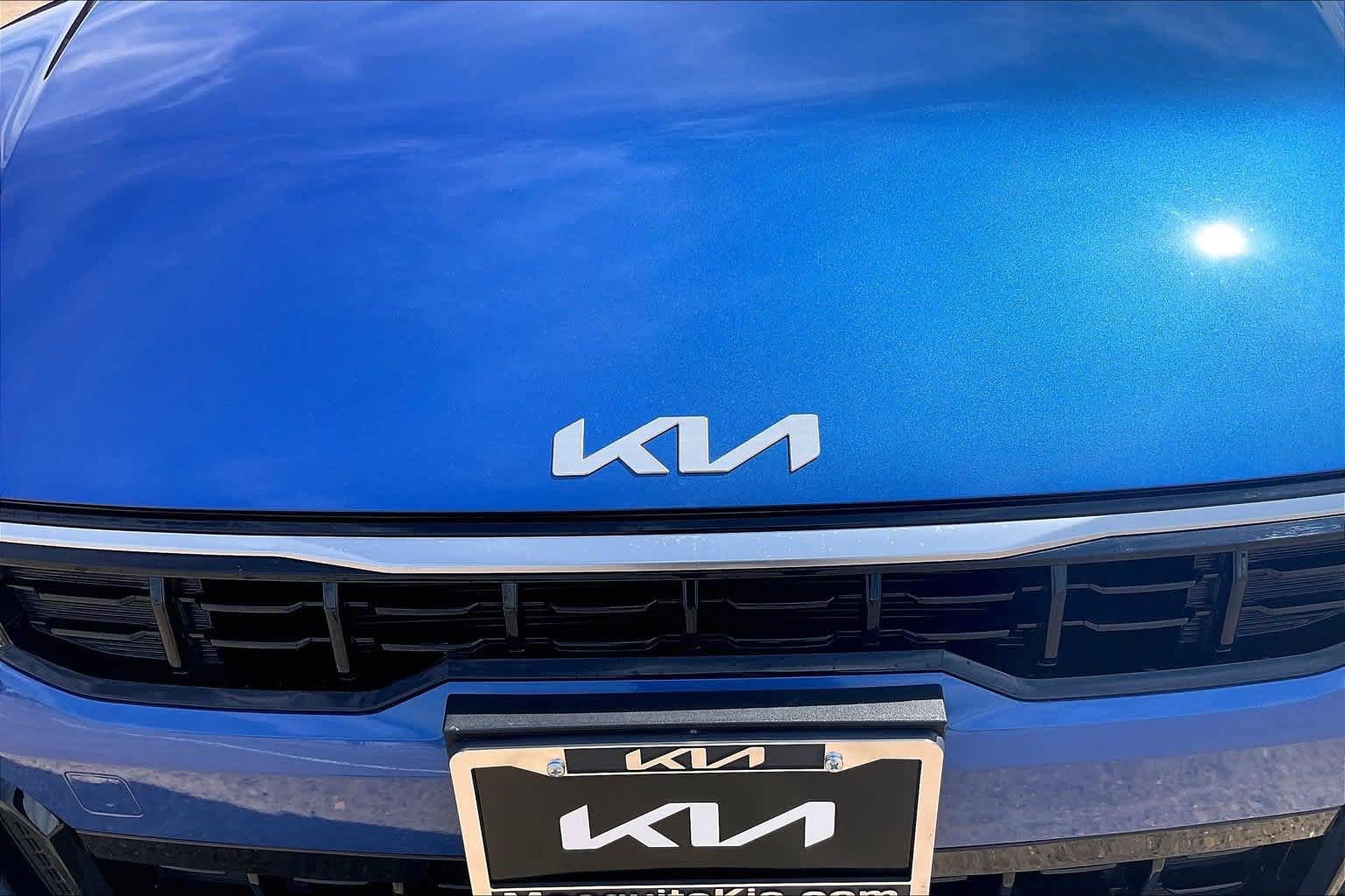 Certified 2025 Kia K4 GT-Line w/ GT-Line Premium Package FWD image 32