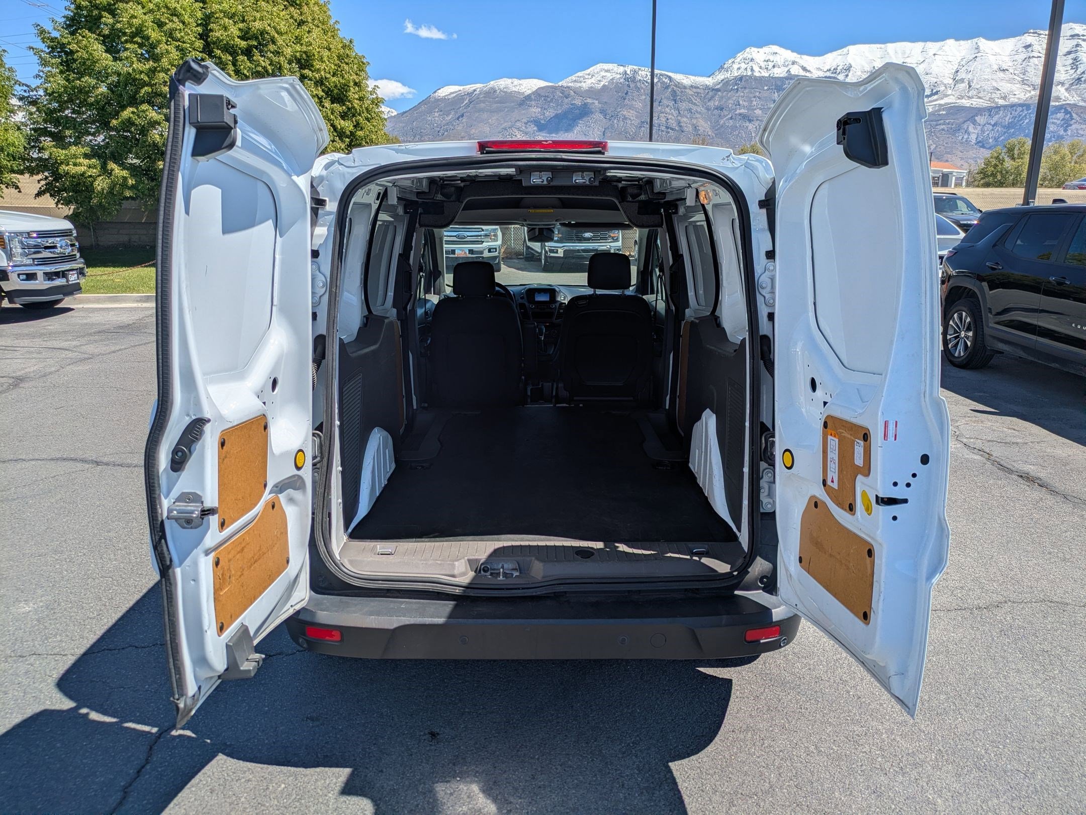 Used 2019 Ford Transit Connect XL FWD image 29