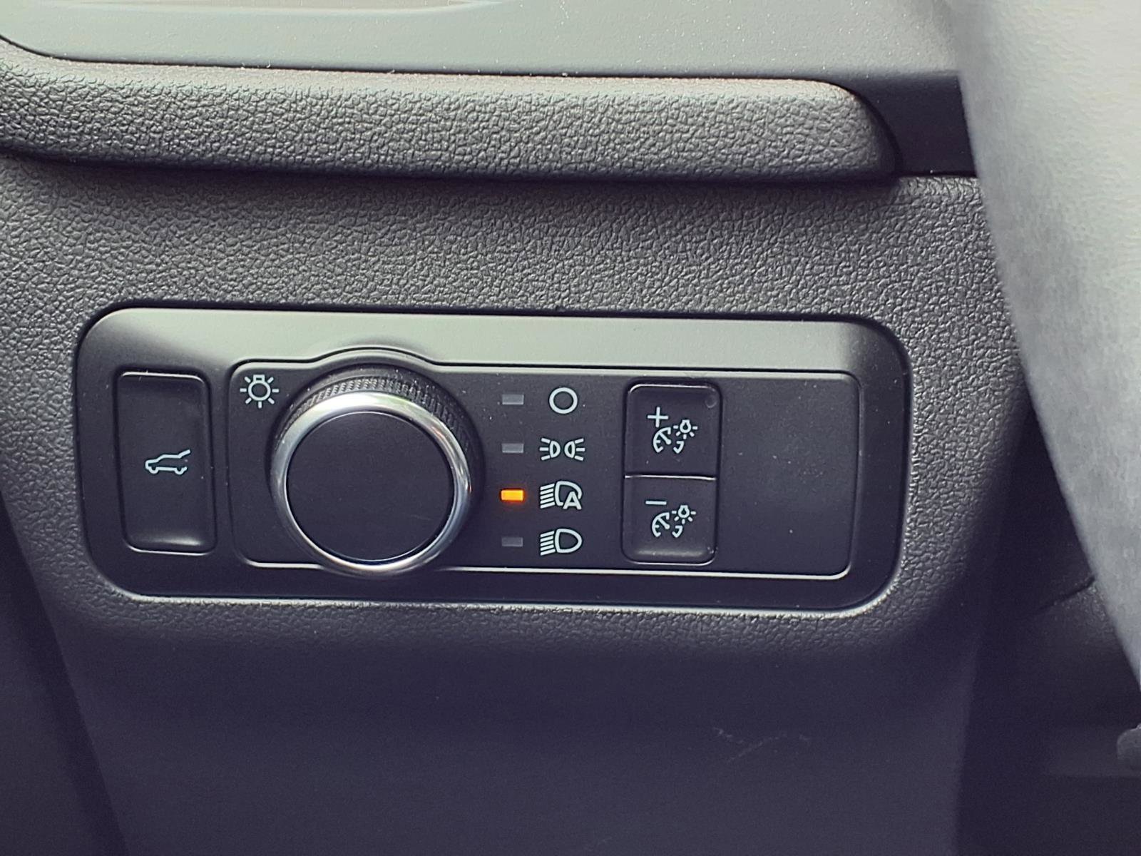 Used 2023 Ford Escape Active image 18