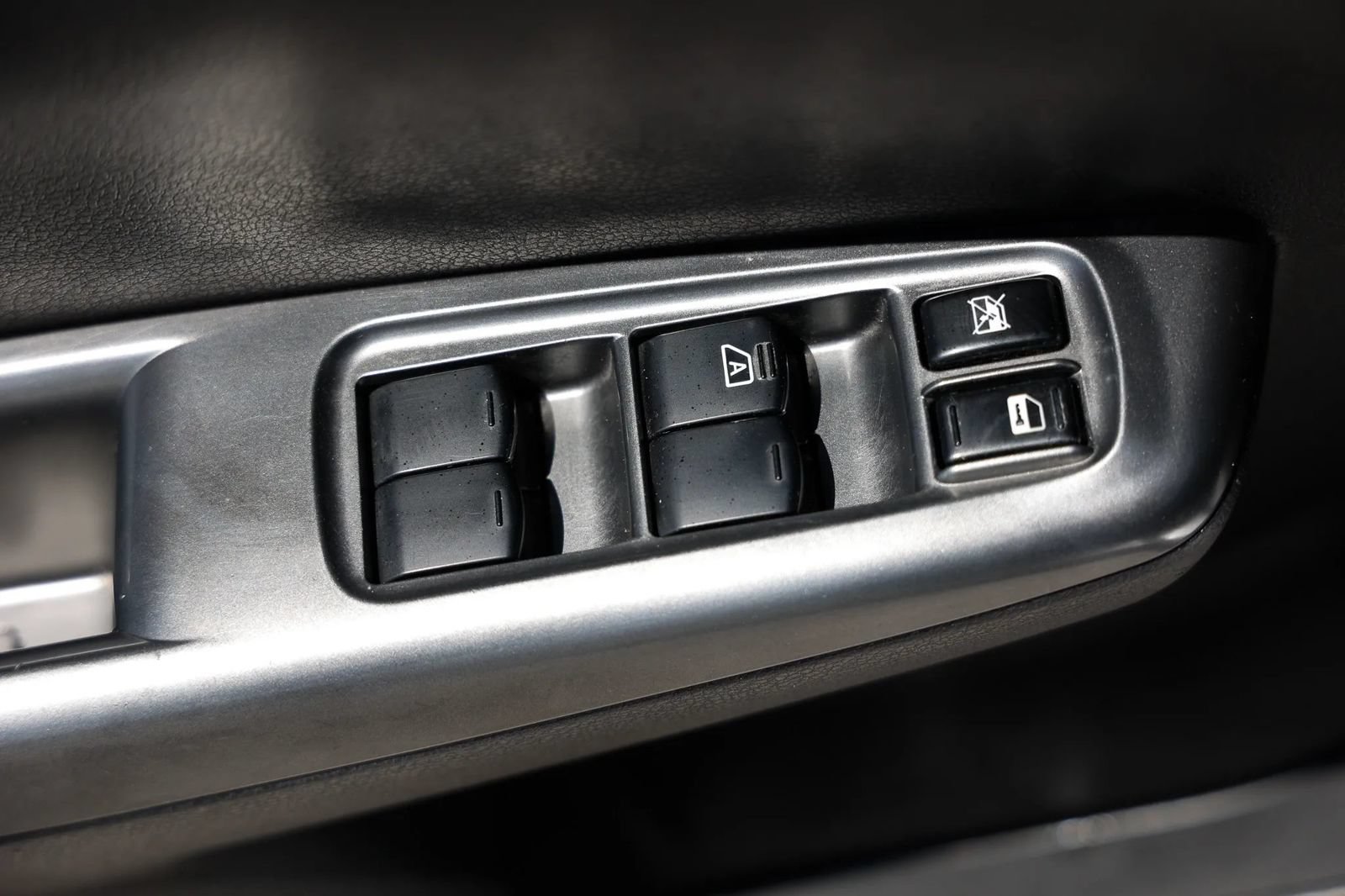 Used 2011 Subaru Impreza 2.5i Premium w/ PWR Moonroof Value Pkg AWD/4WD image 34