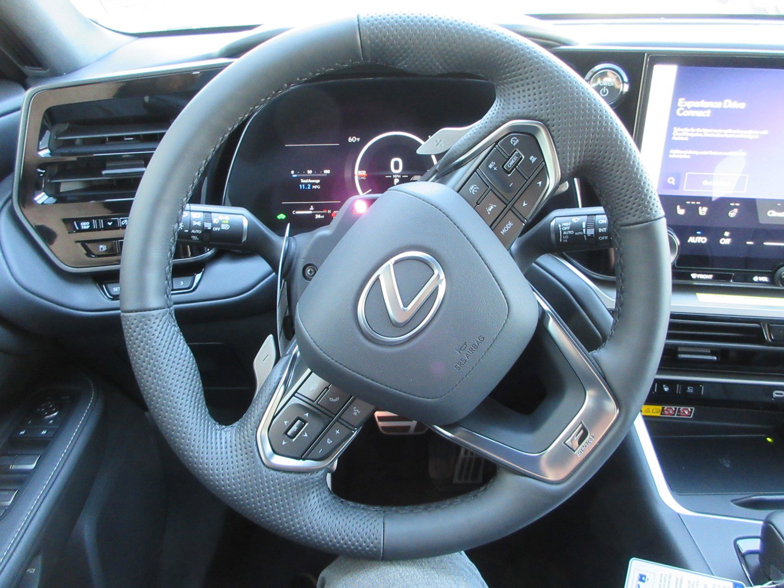 New 2026 Lexus TX 500h AWD image 37