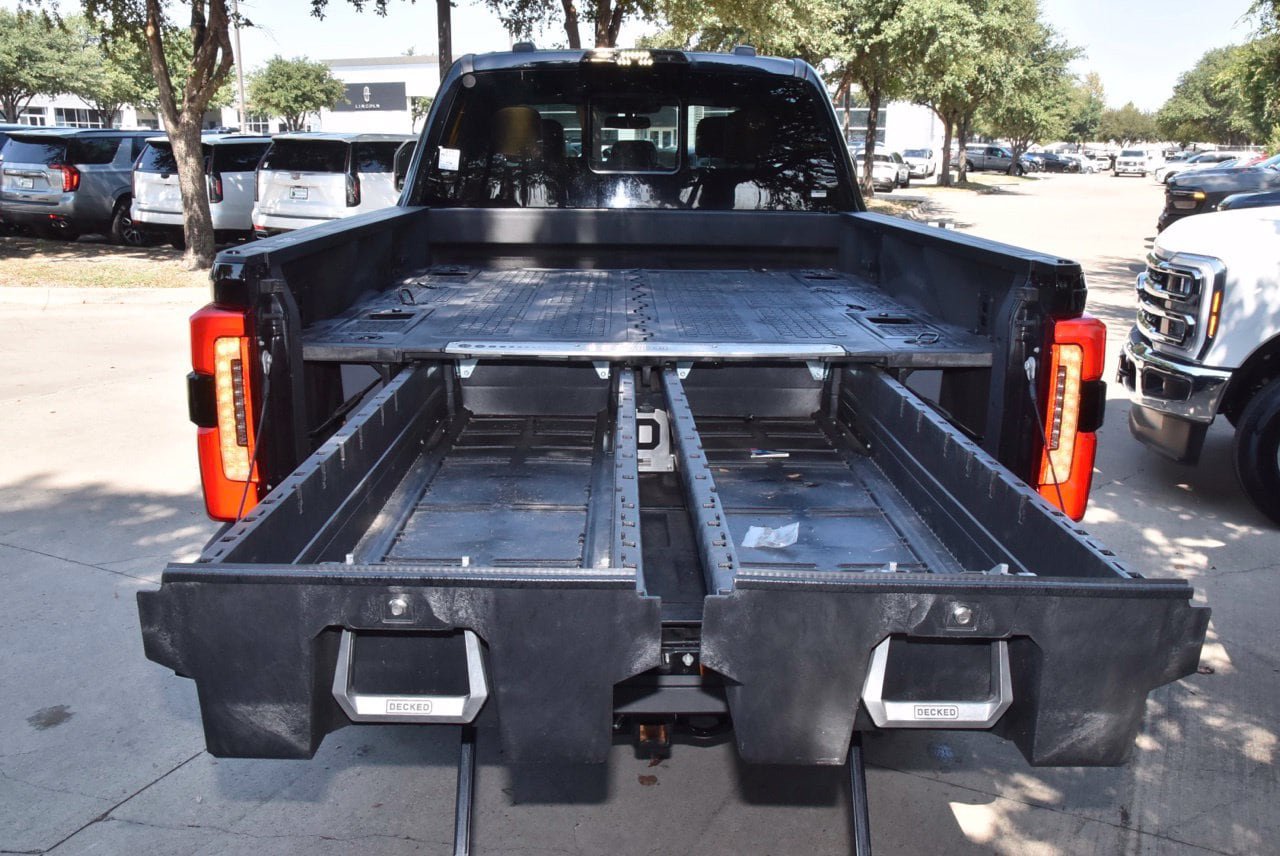 Used 2024 Ford F250 Platinum AWD/4WD image 38