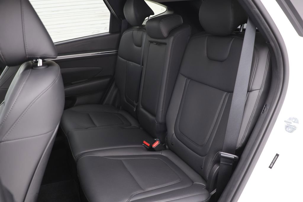 Used 2023 Hyundai Tucson SEL w/ Convenience Package image 12
